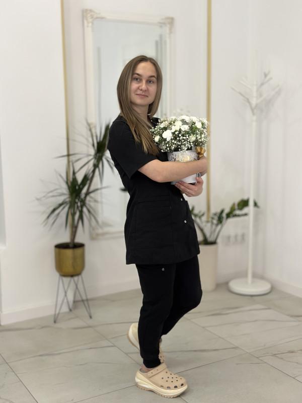Yuliia Khomych