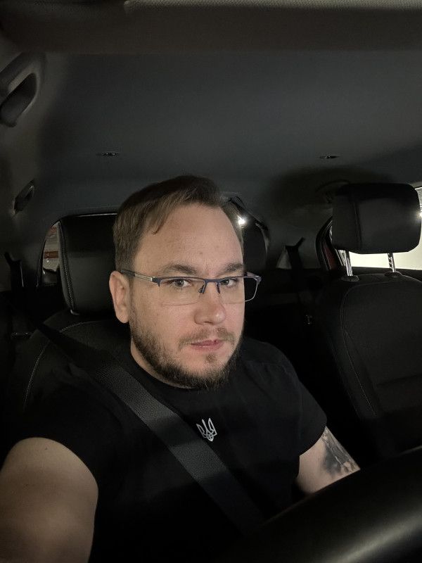 Юрий Ровинский